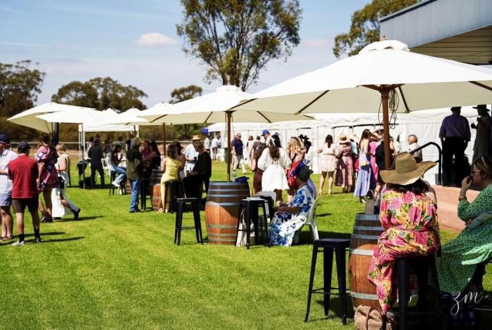 Narrandera Race Club concourse