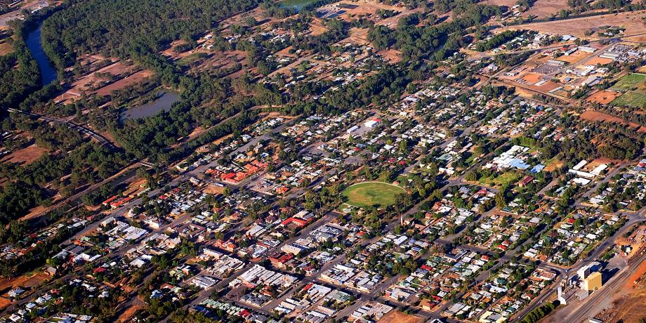 Aerial image of Narrandera during drought