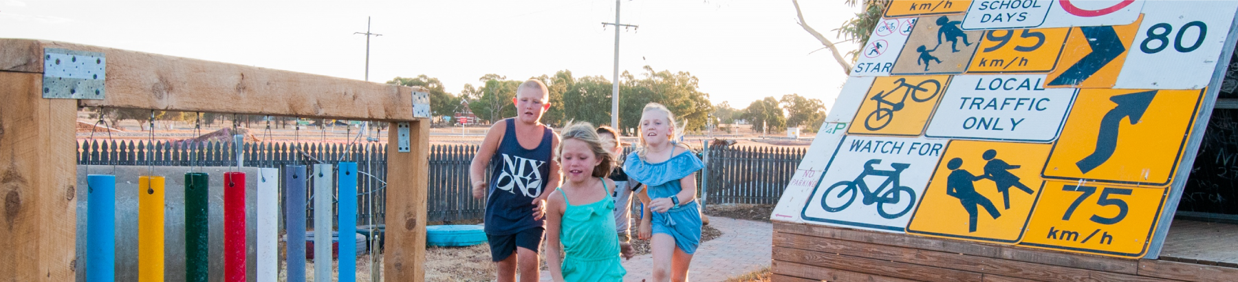 Kids at Grong Grong Earth Park