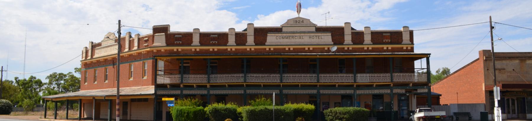 Commercial Hotel Barellan