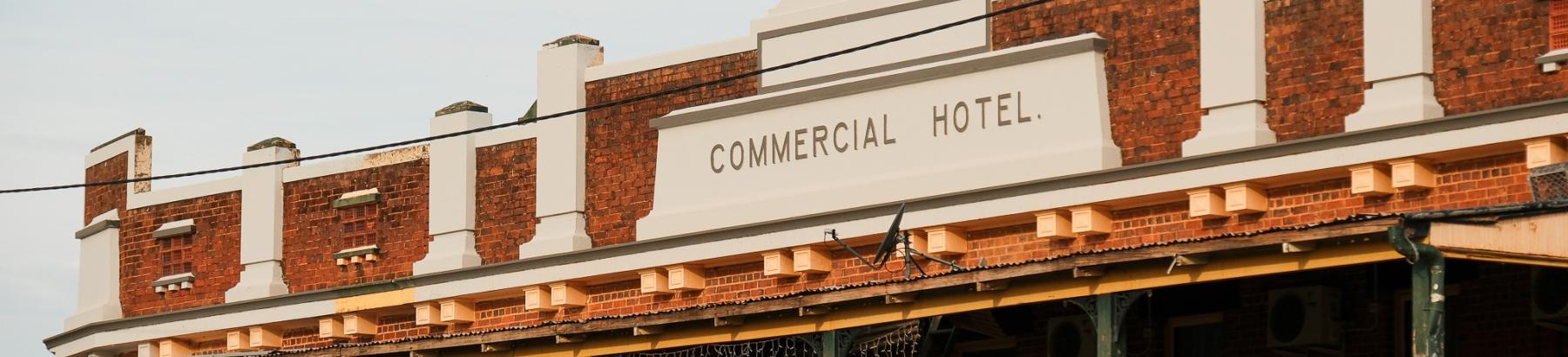 Commercial Hotel Barellan
