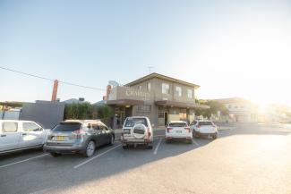 Charles Sturt Hotel
