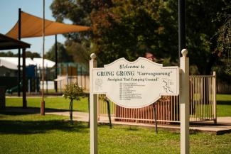 Grong Grong Park's welcome sign. 
